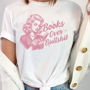 NWT White 100 PERCENT COTTON Graphic Tee with Pink Print